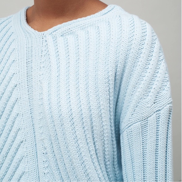 Nomi Sky Blue V-Neck Sweater - Picture 4 of 7